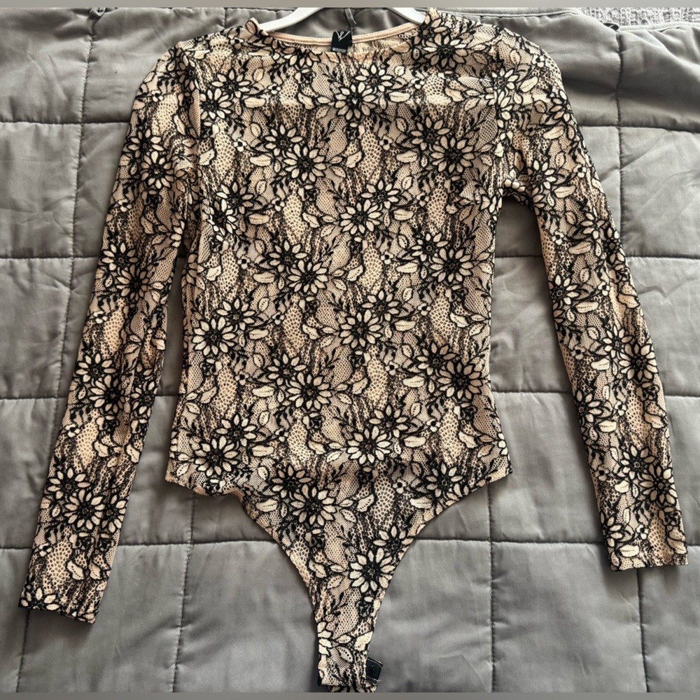 Windsor Black and Cream Floral Lace Bodysuit